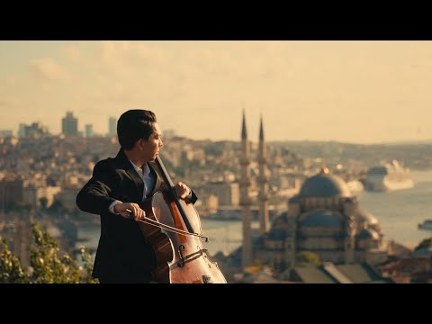 Bagjan Oktyabr mit dem Konzertprogramm 