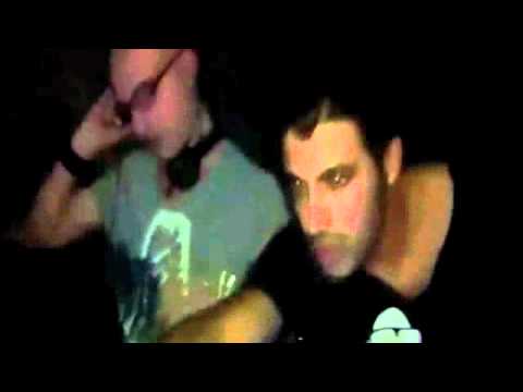 Neverdogs at Buntes Treiben   Cocoon Lounge   Frankfurt november 27th 2010