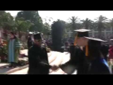 CSUN URBS Graduation 2009 - Receiving Diplomas