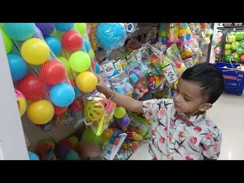 Mokshit with mom doing shopping 🛍️ in Toy store |Funny shopping 🛍️ video for kids and Toddlers|Gifts
