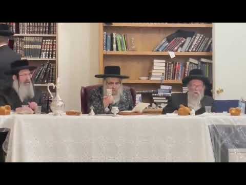 Satmar Rebbe R' Aharon Leading Benching At The Yahrtzeit Of The Atzei Chaim