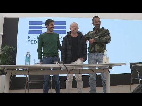 Cavadas opera a un guineano con cánceres múltiples de piel y "le regala una vida"