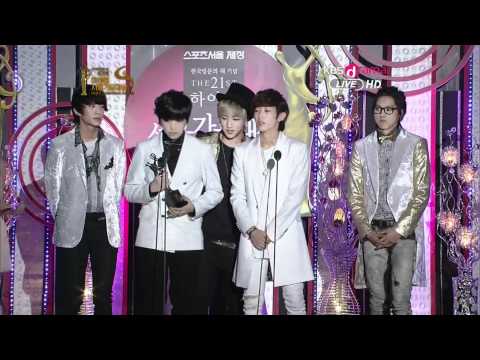 120119 KBS 21st Seoul Music Awards B1A4-Rookie Award