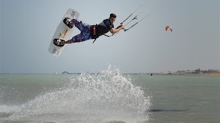 preview picture of video 'Pro Kitesurf Roma Il Railey Kiteboarding Trick'
