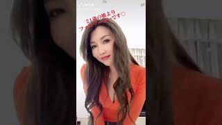 【おっぱい】 tiktok 乳チラ 大人の色気が半端ない。。。 #Shorts
