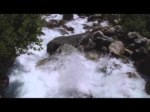 Manfred von Gaumenburg am Silberfluss - Betrachtung des Gaumenburger Silberwassers