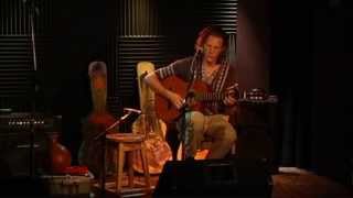 JOAL KAMPS - Strung Out Heartstrings @ The Duncan Showroom