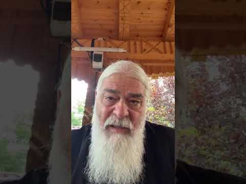 Sf. Cleopa Ilie și Sf. Paisie Olaru exact așa cum i-am cunoscut eu în tinerețile mele - Pr Calistrat