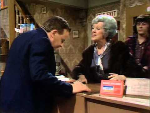 Going Straight - S1 E5 Going, Going, Gone