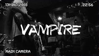 Lauren Guillery - Vampire [live]