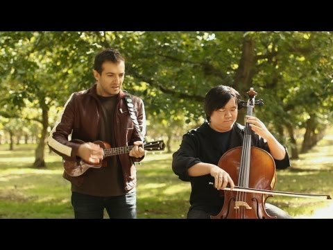 Ukulollo and Craig Chee - Everybody wants to rule the world - Ukulele and Cello!