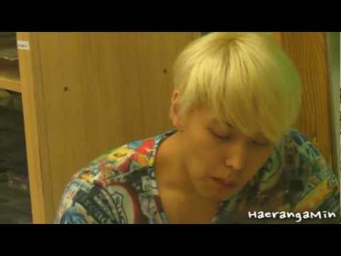 [Fancam] 120806 Sukira Sungmin - S라인 밍DJ~ㅎㅎ