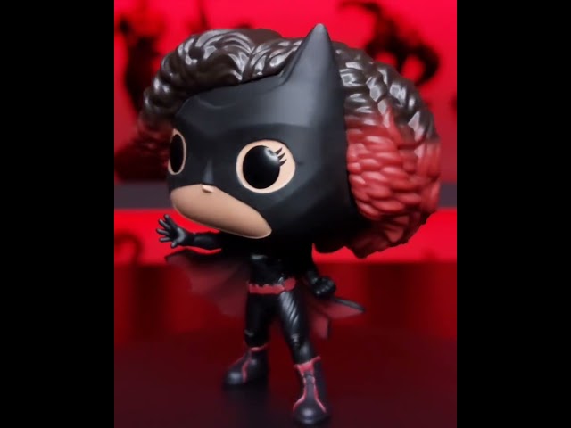 Vídeo relacionado con Funko Batwoman Pop! - Figura de Vinilo para televisión (9 cm), diseño de Batwoman
