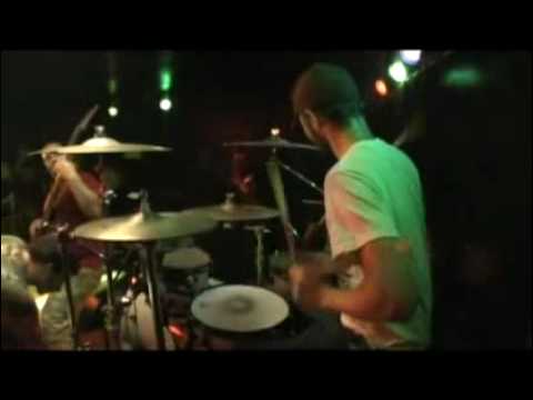 Knives Exchanging Hands- I Aim to Misbehave [Live]
