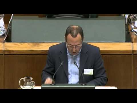 Agirrezabala: "Hezkuntza sisteman, inposaketak ez onartzeaz gain, autonomia irabazi behar dugu"