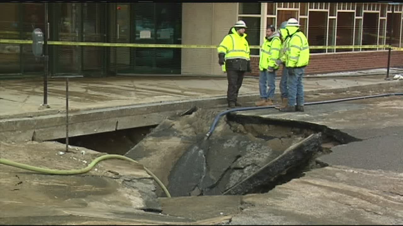 Water service pipe repaired, Bridge St. still closed