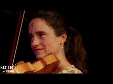 Emma & Ellika EXTRA Stormhatt/Långsamheten