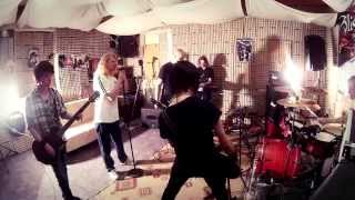 Video Slice of Bread - Hlavou proti stene (Live Session 2015) HD