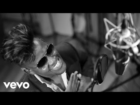 EbonyVoice - Sonriendo