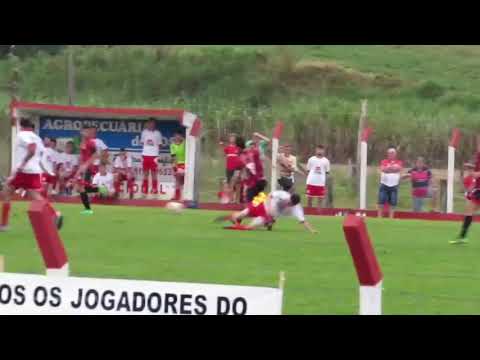 Cenas lamentáveis na final do campeonato de futebol amador de Antônio Carlos