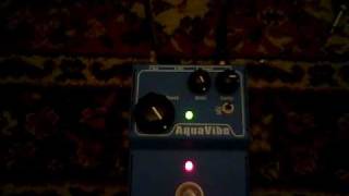 Video thumbnail for Foxrox Aquavibe by Vintage Stompboxes