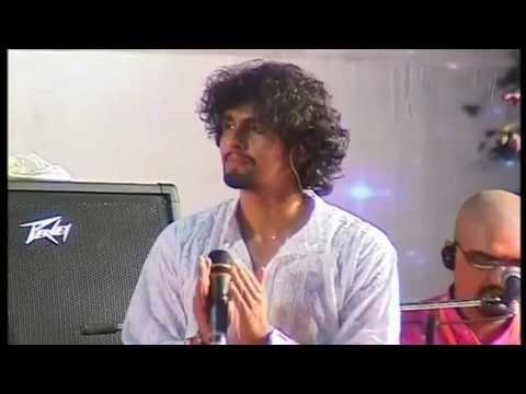 download lagu mp3 mp4 Sai Nath Tere Hazaron Haath Sonu Nigam, download lagu Sai Nath Tere Hazaron Haath Sonu Nigam gratis, unduh video klip Sai Nath Tere Hazaron Haath Sonu Nigam