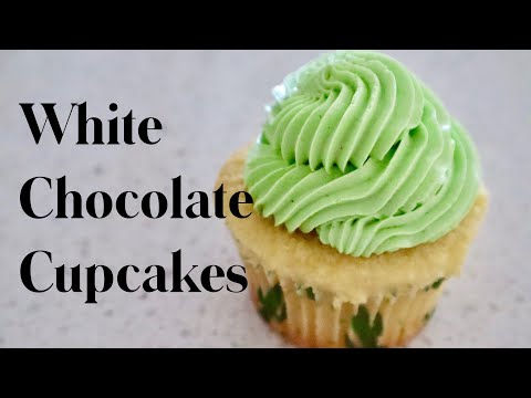 White chocolate cupcakes || Swiss Meringue Buttercream
