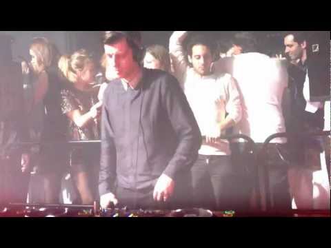 Dixon@Cirque Paradis 01-02-13 / Deetron feat. Hercules & Love Affair - Crave (Original Mix)