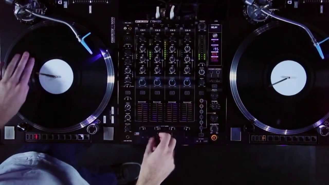 Reloop RP-8000 Turntable & RMX-80 Digital DJ Mixer - Turntablism Showcase by Fong Fong (Routine) - YouTube