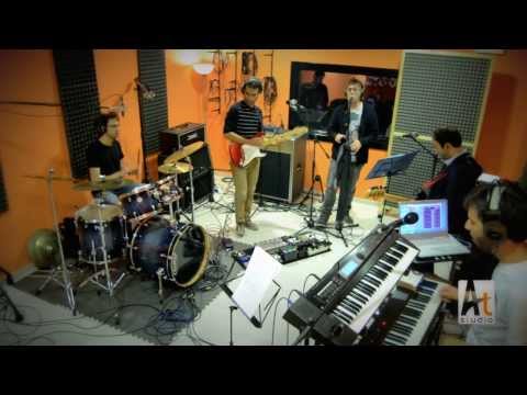 Lysergic Dream - Another Brick In The Wall Pink Floyd Cover Live @AtStudio Sulmona