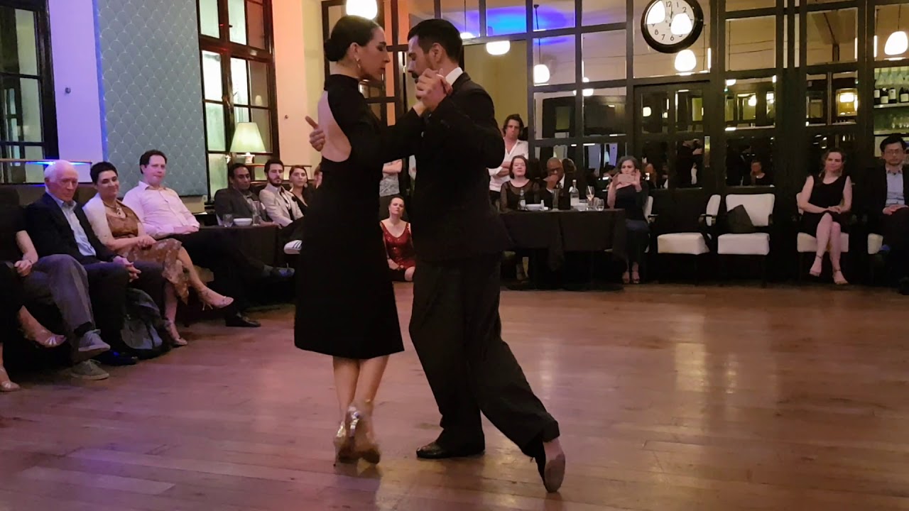 Adrian and Amanda Costa @ London City Milonga at The Mercer 2020 4/4
