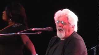 Michael McDonald - Here To Love You / You Belong To Me / It Keeps You Runnin'-Live At Morongo Casino