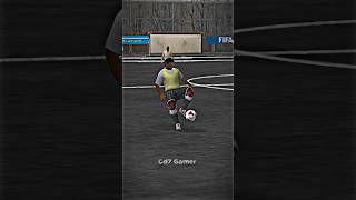 O drible bugado do FIFA