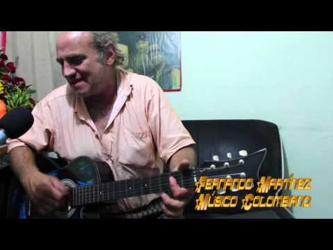 Fernando Martínez Saluda a Otoniel de cumpleaños