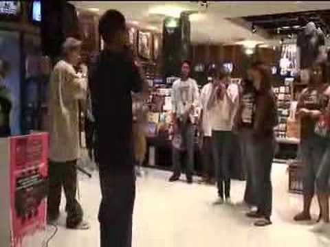 AVI The Most Ill Performing Live at Virgin Megastore - 09/07