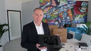 Unboxing InStoreScreen inFlex 156 (15.6" Touch) and 216 (21.6" Touch) 