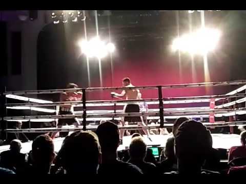 Nick Fantauzzi wins first professional boxing fight
