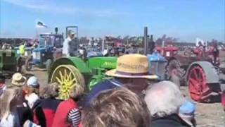 preview picture of video 'Kirwee 100yr Tractor Rally, March 2004'