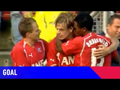 VRIJE TRAP DAVE VAN DEN BERGH | FC Utrecht - Roda JC Kerkrade (14-11-2004) | Goal