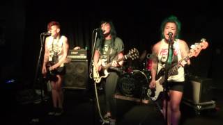 Bad cop ⚡ Bad cop.           Old dogs & Rodeo