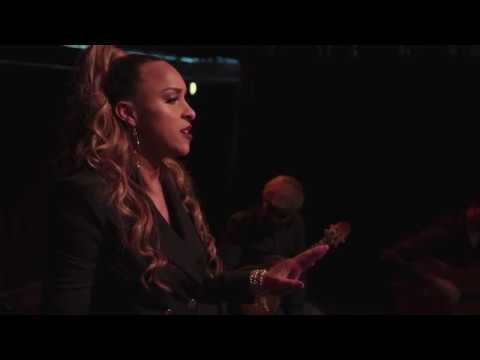 Djocy Santos - Mãezinha ft. Cikay L.A.S.