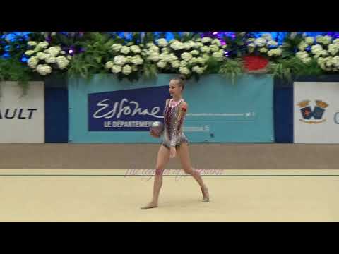 Julia EVCHIK (BLR) ball - 2018 Corbeil senior AA