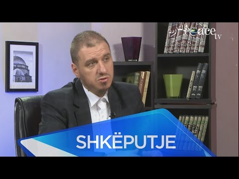 Rinia mes të kaluarës dhe të ardhmes - Hoxhë Enis Rama