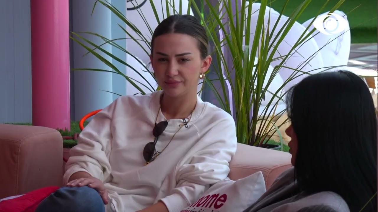 Më ka zhgënjyer/ Efi bisedon me Kiarën për Bledin