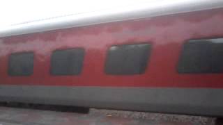 preview picture of video 'Rajdhani caûht in Ramagundam'