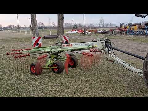 Claas Liner 470 T vontatott rendképző