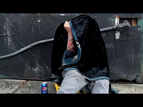 Inside America’s Largest Open-Air Drug Market – Kensington (Philadelphia) 🇺🇸