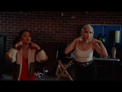 Carly Rae Jepsen - Too Much [Behind The Scenes]