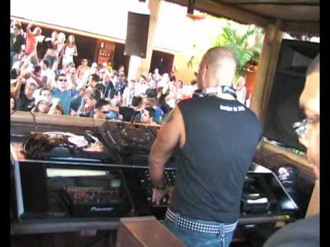 Roger Sanchez - WMC @ Space (Miami) 2006 GaliciaClubbing.com