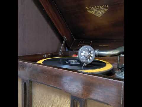 Tiny Hill (ティニー・ヒル) ♪Don't Put A Tax On Beautiful Girls♪ 1951年 78rpm record. Victor VV 1 ｰ 90.